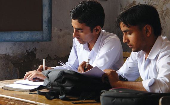 Kadam og Necessary Teacher programmene i India